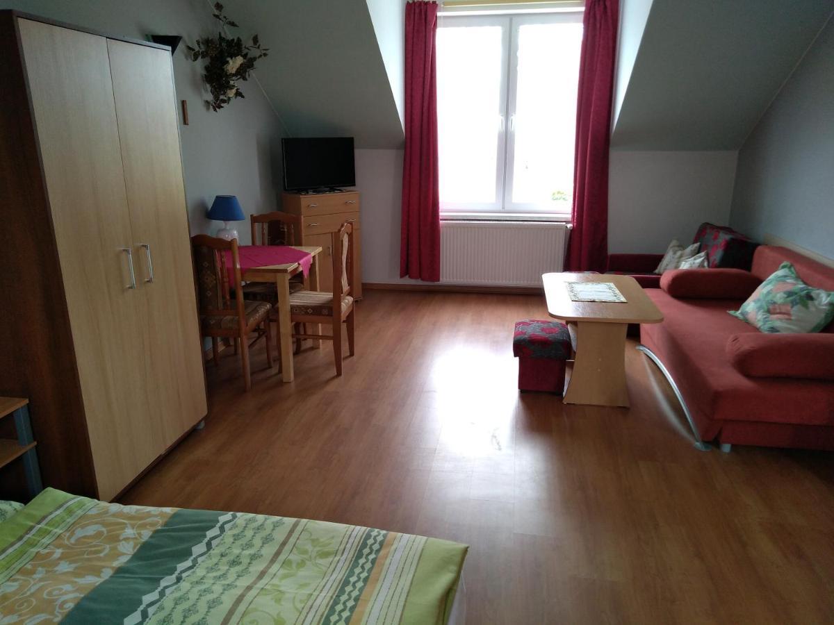 Villa Iwona Grzybowo  Buitenkant foto