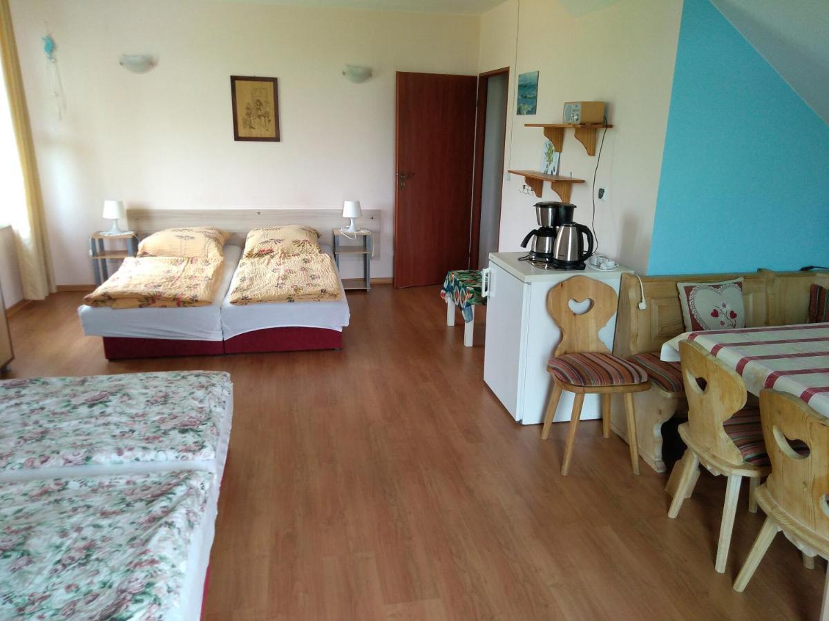 Villa Iwona Grzybowo  Buitenkant foto