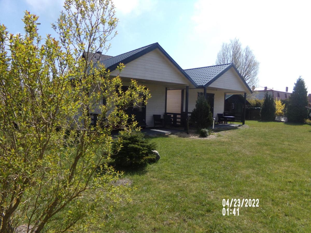 Villa Iwona Grzybowo  Buitenkant foto