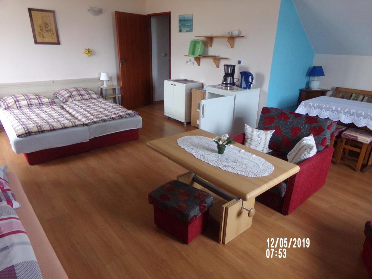 Villa Iwona Grzybowo  Buitenkant foto